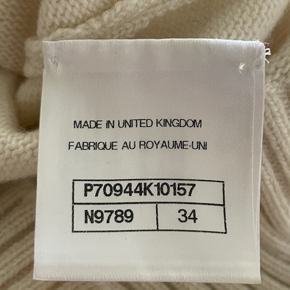 CHANEL like new Métiers d’Art Cashmere Sweater 34 - Picture 13 of 15